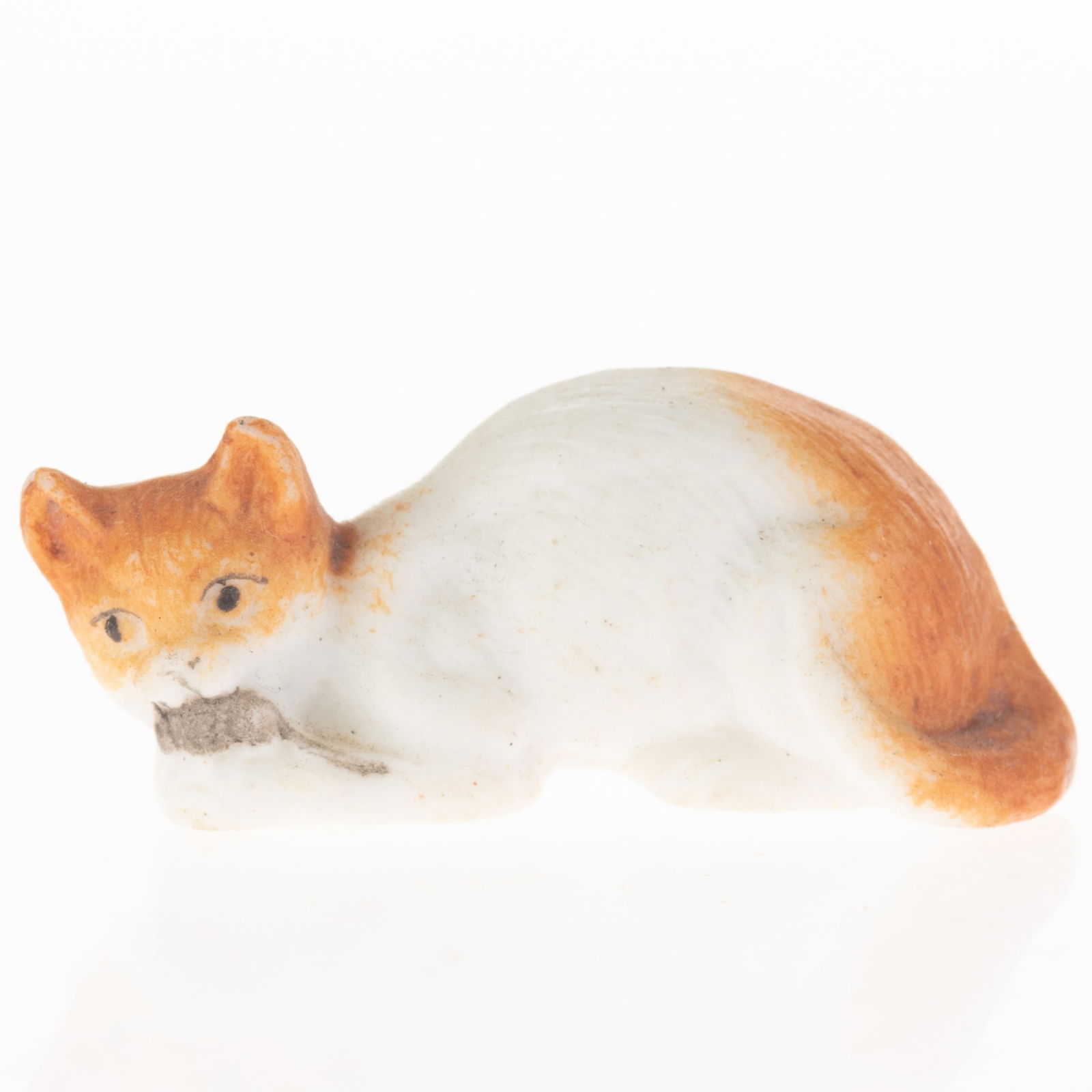 Antique German Hand Painted Bisque Porcelain Ginger Cat With Mouse In Mouth Figurine Model Early: (Height: 1.1 cm, Width: 3.4 cm) It is the responsibility of the Buyer to carefully examine each lot and form their own judgment regarding its condition, description, provenance, and authenticity prior