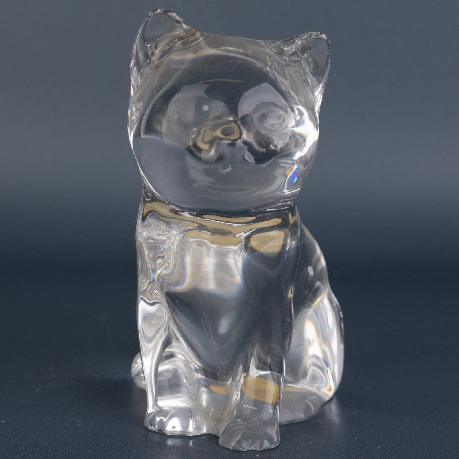 Vintage West German Crystal Glass Sculpture Of A Seated Cat: (Height: 9.0 cm, Width: 5.5 cm) It is the responsibility of the Buyer to carefully examine each lot and form their own judgment regarding its condition, description, provenance, and authenticity prior