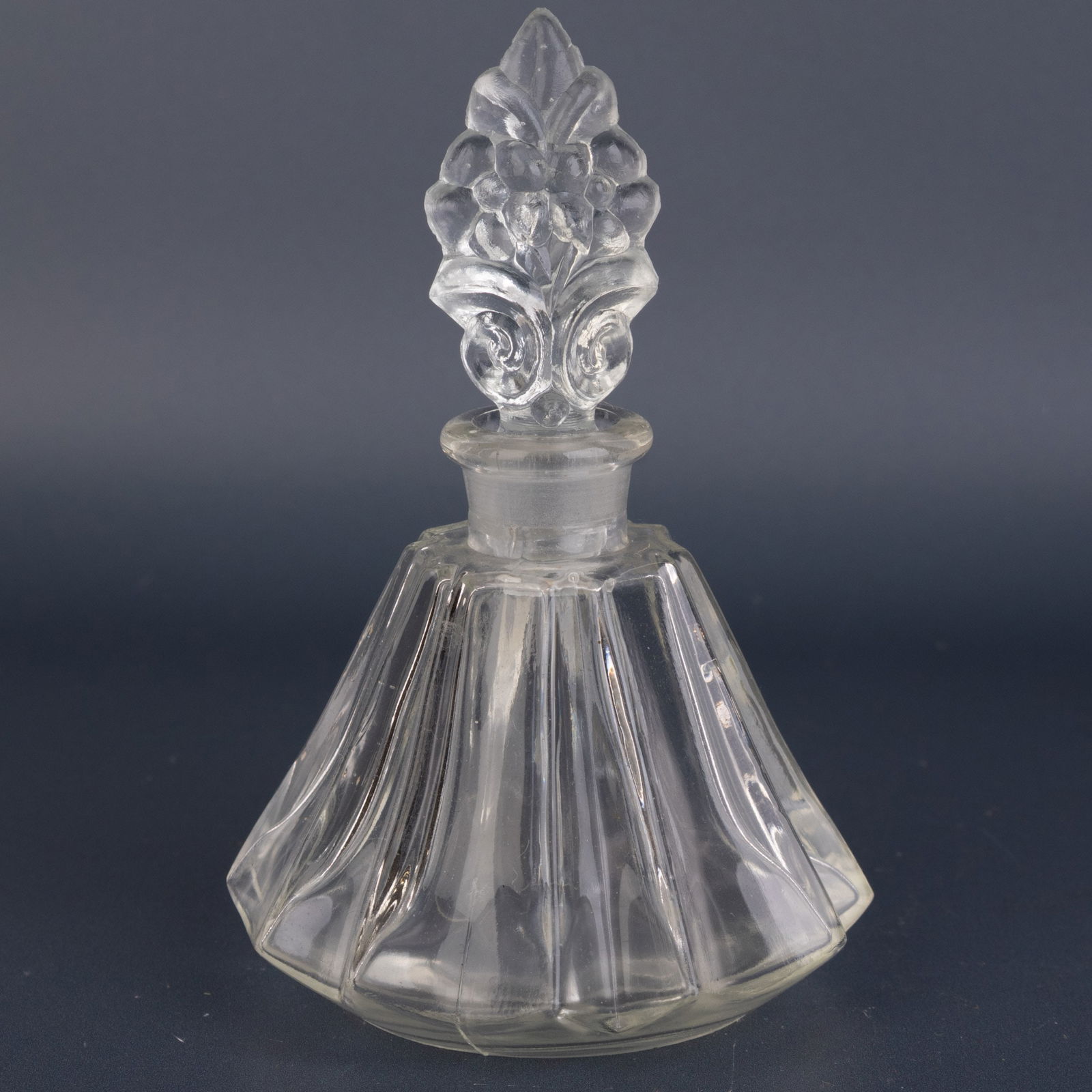 Art Deco Vintage Cut Crystal Glass Perfume Scent Bottle (1 of 4)