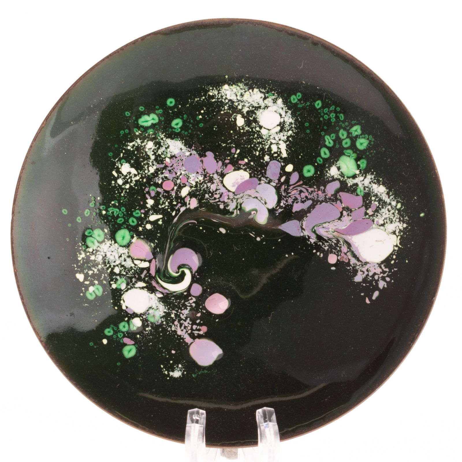 Mid Century Hand Enamelled Copper Trinket Dish By Odyn Copr In Snowdonia, Wales: It is the responsibility of the Buyer to carefully examine each lot and form their own judgment regarding its condition, description, provenance, and authenticity prior to making a purchase. We welcom