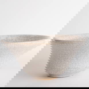 Chinese Crackle Glazed Ceramic Pottery Bowl 20Th Century: It is the responsibility of the Buyer to carefully examine each lot and form their own judgment regarding its condition, description, provenance, and authenticity prior to making a purchase. We welcom