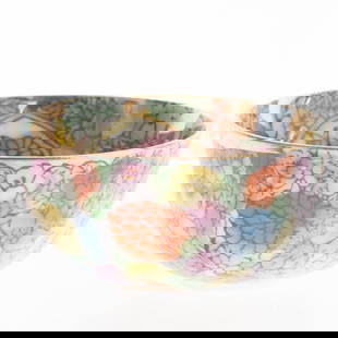 Vintage Chinese Hand Painted Famille Rose Porcelain Millefleur Bowl: It is the responsibility of the Buyer to carefully examine each lot and form their own judgment regarding its condition, description, provenance, and authenticity prior to making a purchase. We welcom