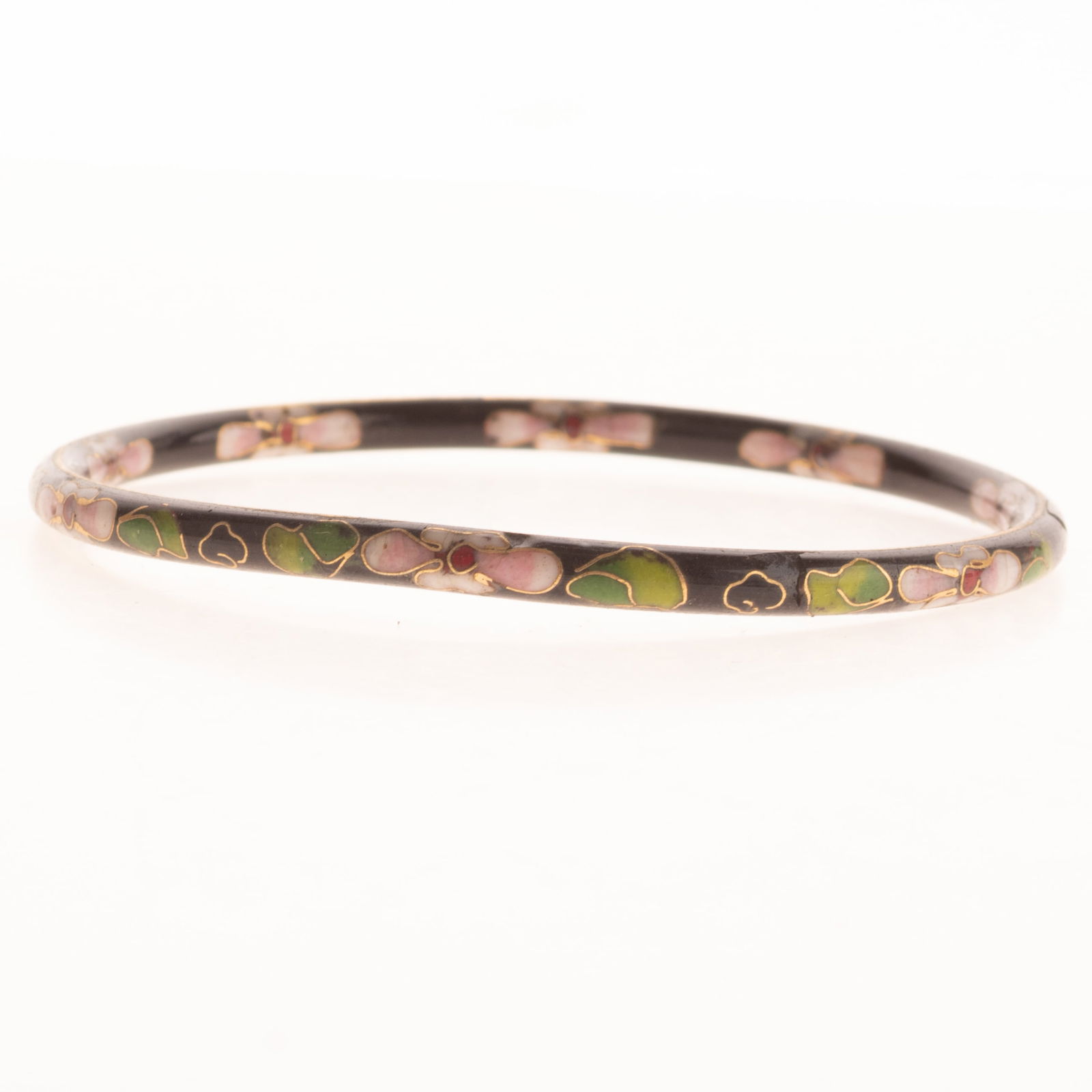 Chinese Hand Enamelled Cloisonne Floral Bangle Bracelet Early 20Th Century: It is the responsibility of the Buyer to carefully examine each lot and form their own judgment regarding its condition, description, provenance, and authenticity prior to making a purchase. We welcom
