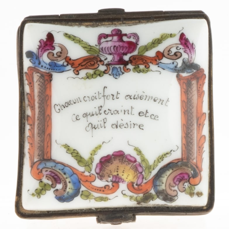 Antique French Hand Enameled Porcelain Pill Box 19Th Century (1 of 6)