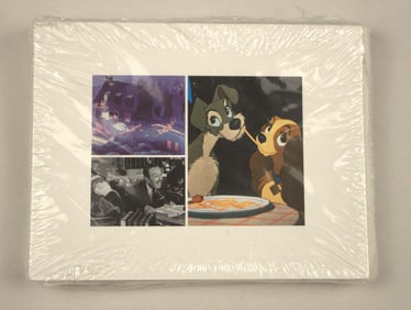 A set of 16 Sealed Disney Cast Exclusive Note Cards.
