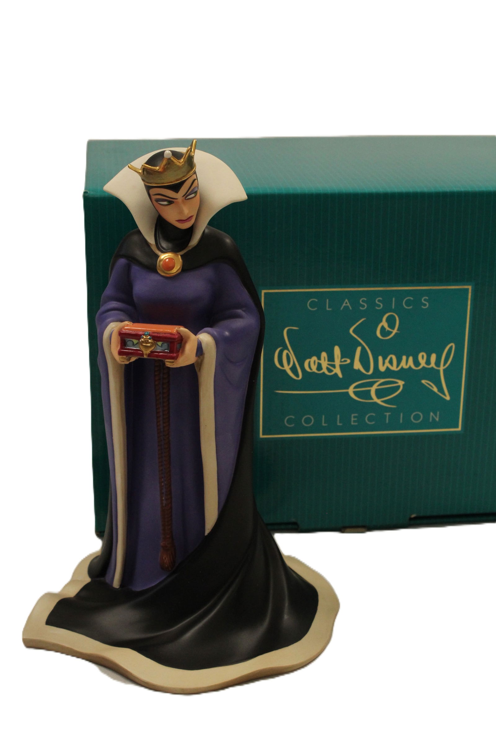 A WDCC Evil Queen "Bring Back Her Heart" Figurine. (1 of 1)