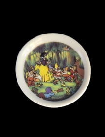 A Limited Edition Tiny Treasures Snow White Ceramic Plate.