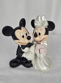 A Mickey and Minnie Mouse Ceramic Wedding Figurine.