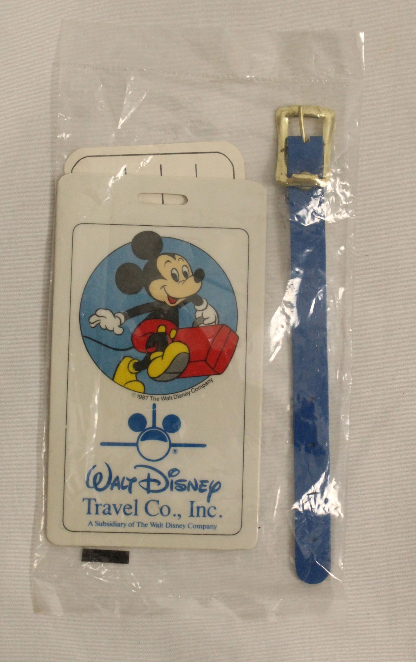 A 1987 Walt Disney Travel Company Luggage Tag (1 of 1)