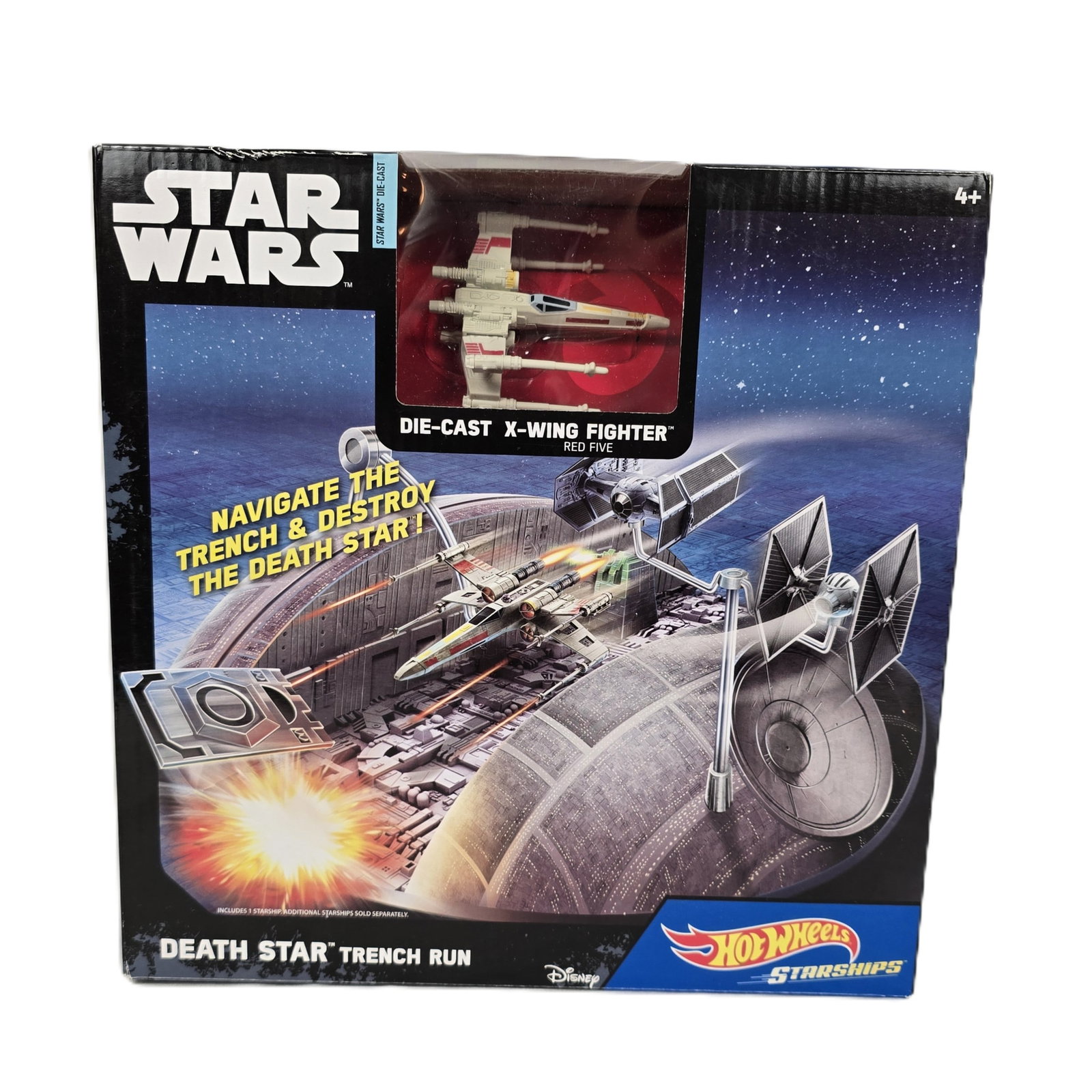 A Star Wars Die Cast X-Wing and Trench Run Playset. (1 of 3)