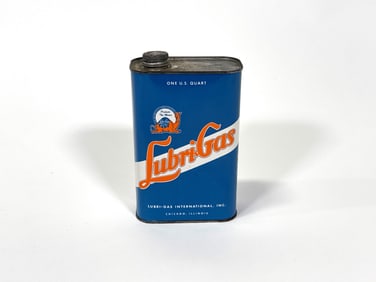 Circa 1950s Lubrigas 1 quart metal tin.