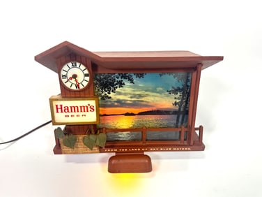 Circuit 1960s Hamm’s Beer Dusk to Dawn lighted motion clock tavern sign.
