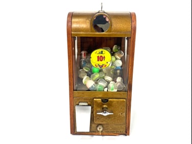1950s Victor Grand Dad 10-cent gumball – prize dispenser.