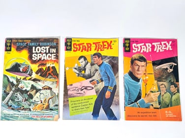 Lot of three Star Trek and Space Family Robinson comics by Gold Key