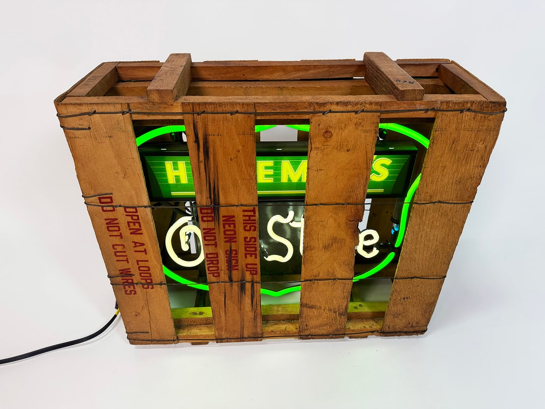 Rare NOS circa 1940s-50s Heileman's Old Style Beer neon tavern sign. (1 of 2)