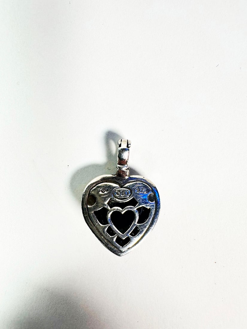 David Yurman Puffy Heart Pendant. (1 of 2)