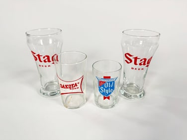 Lot of 4 circa 1950s-60s Bar glasses Includes 2-Stag Beer, Dakota Beer and Old Style.