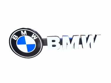 Choice BMW Automobiles single-sided light-up dealership sign.