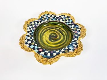 Rare MacKenzie-Childs Evervolving Swirl Scalloped Gold Trim Rim Soup Bowl.