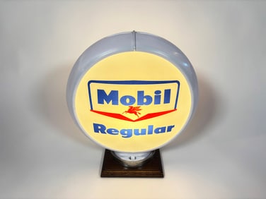 Late 1950s-early '60s Mobil Regular Gasoline gas pump globe.