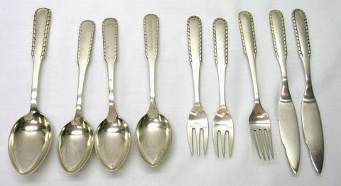 8 PIECE GEORG JENSEN STERLING SILVER FLATWARE: 8 PIECE GEORG JENSEN STERLING SILVER FLATWARE * THERE ARE 8 PIECES APROX. 12 TROY OUNCES * HALLMARKED GEORG JENSEN IN A CIRCLE, CASTLE 22 IN A CIRCLE, AND CFH IN A CIRCLE *