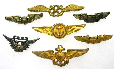 7 VINTAGE US MILITARY WINGS: 7 VINTAGE US MILITARY WINGS * ALL 7 WINGS ARE HAT SIZE FROM APROX. 1" TO 1 3/4" * FIRST IS 1920'S STYLE PILOT * GOLD MARKED 120TH 12K ON STERLING * THE SECOND IS NAVY PILOT * MARKED AMICO * 120TH 10K 