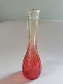 Vintage Jeanette Glass Amberina Red Ombre Vase