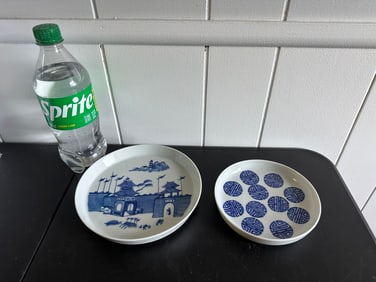 Set Of 2 Chinese Blue And White Porcelain China Plates