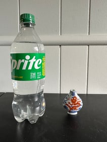 Chinese Blue And White Red Dragon Porcelain Vase China Snuff Bottle