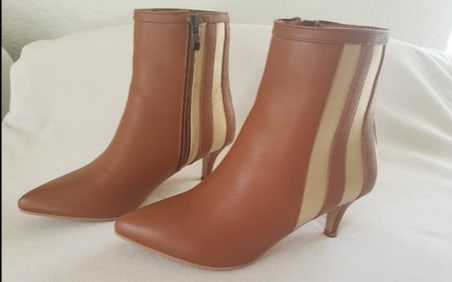 ASHRO Tan and Gold Boots, Size 7