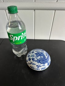 Chinese Blue And White Dragon Ink Box Mark