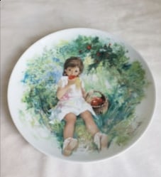 Limoges-Turgot Collectible Plate
