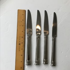 Wallace Dinner Knives Zennith Set of 4 18/10 Stainless Steel