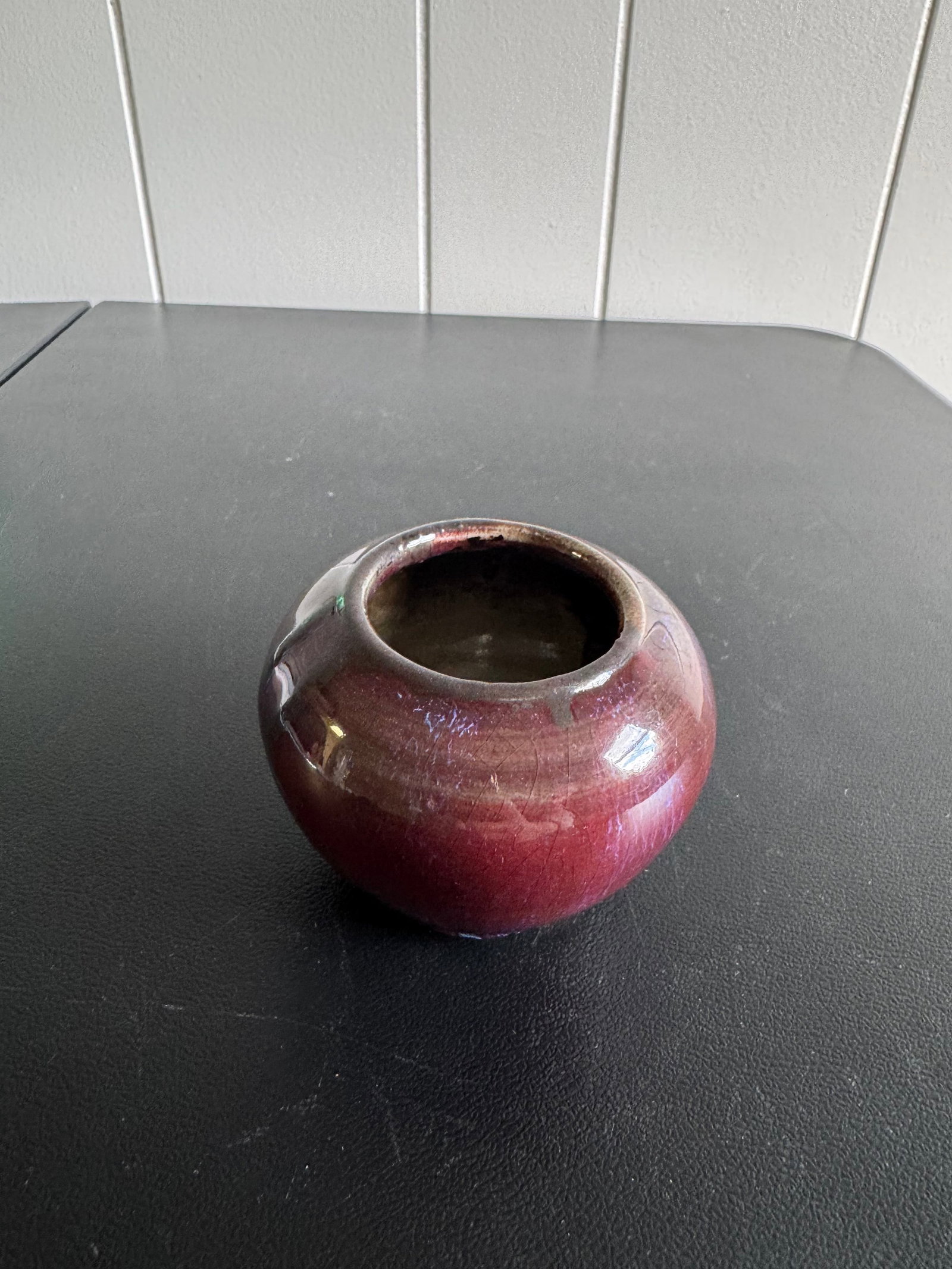 Chinese Red Glazed Porcelain China Water Pot: Size: 2.6 inches/ 6.6 cm. Provenance: From baltimore MD collector. We can offer Affordable, Reliable packing and shipping to all over the world for most items, generally save 10% than UPS store or mor