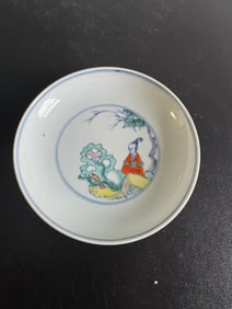 Chinese Blue And White& Famille Rose Lady Porcelain Plate Mark