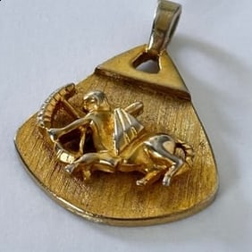 Vtg Sagittarius Zodiac Pendant Talisman Jewelry Gold Tone