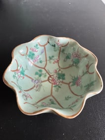 Chinese Green Glazed Famille Rose Bowl