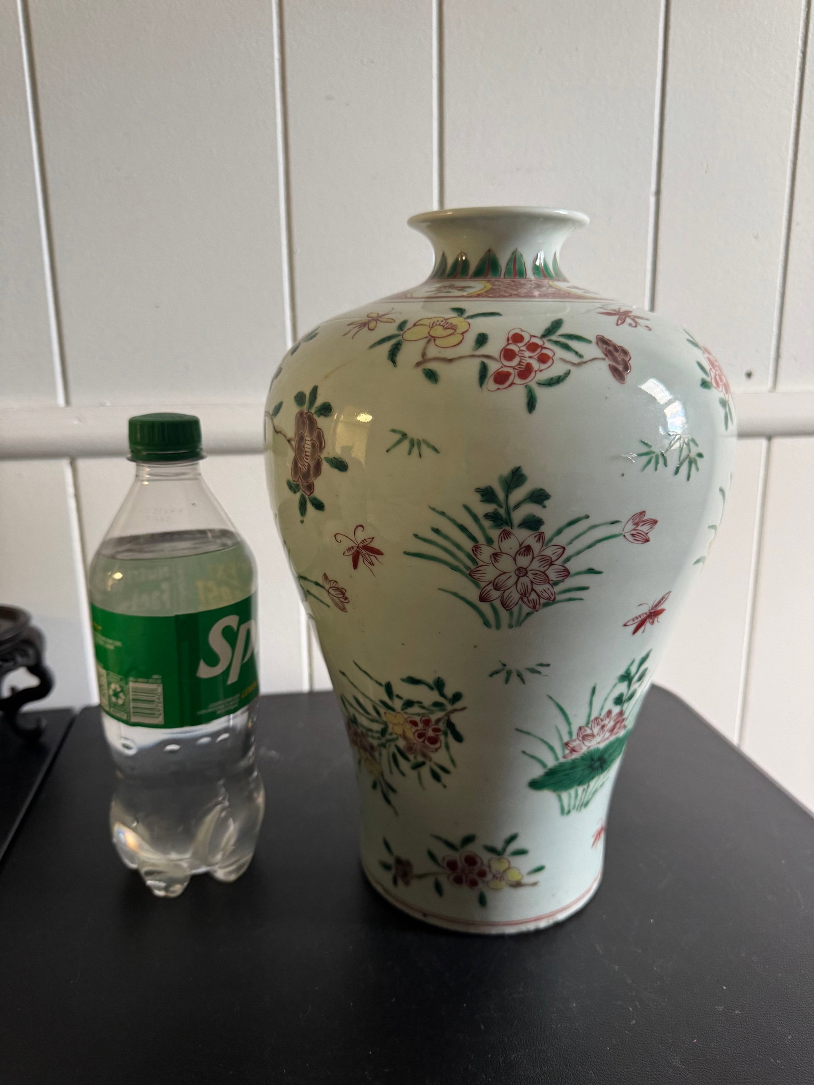 Chinese Famille Rose Porcelain China Vase: Size: 11.8 inches/ 30 cm. Provenance: From Wilmington DE collector. We can offer Affordable, Reliable packing and shipping to all over the world for most items, generally save 10% than UPS store or mo