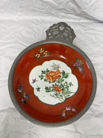 Chinese Famille rose porcelain hang plate