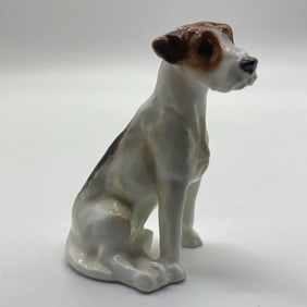 Royal Doulton Foxhound K7 Sitting Bone China Dog Small Dog Series
