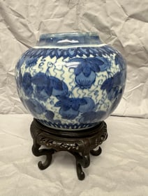 Chinese Blue And White Porcelain Jar