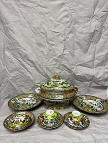 Set Of Famille Rose Chinese Famille Rose Porcelain tableware