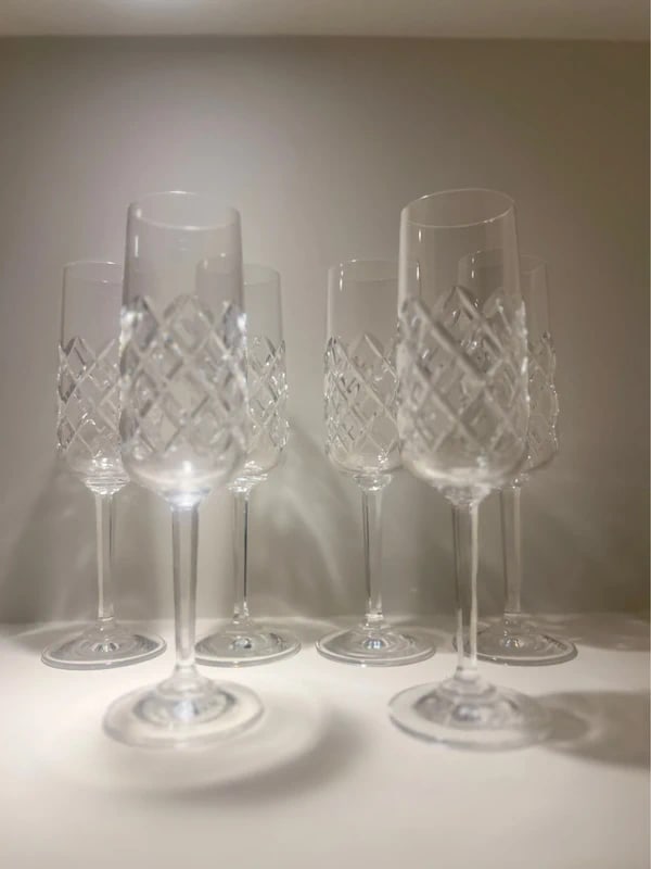 Vintage set of 6 lead crystal Champagne Flute Glasses: Size: Provenance: From Newark DE collector. We can offer Affordable, Reliable packing and shipping to all over the world for most items, generally save 10% than UPS store or more, feel free to ask for