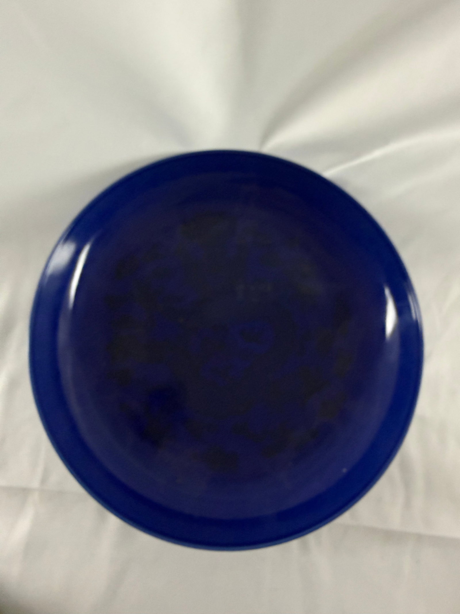 Chinese blue glazed blue and white dragon plate: Size: 8.8 inches/ 22.5 cm. Provenance: From New castle DE collector. We can offer Affordable, Reliable packing and shipping to all over the world for most items, generally save 10% than most shipper o