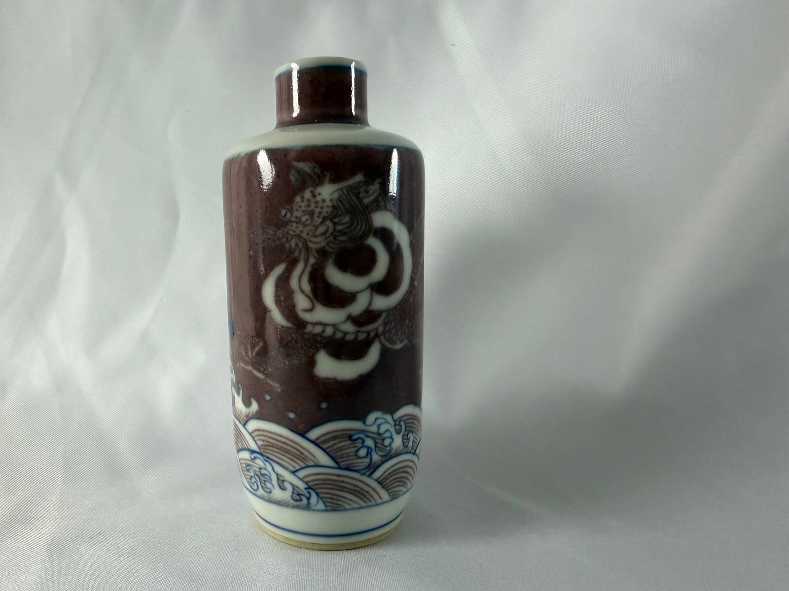 Chinese Blue and white under red glazed porcelain snuff bottle (1 of 8)