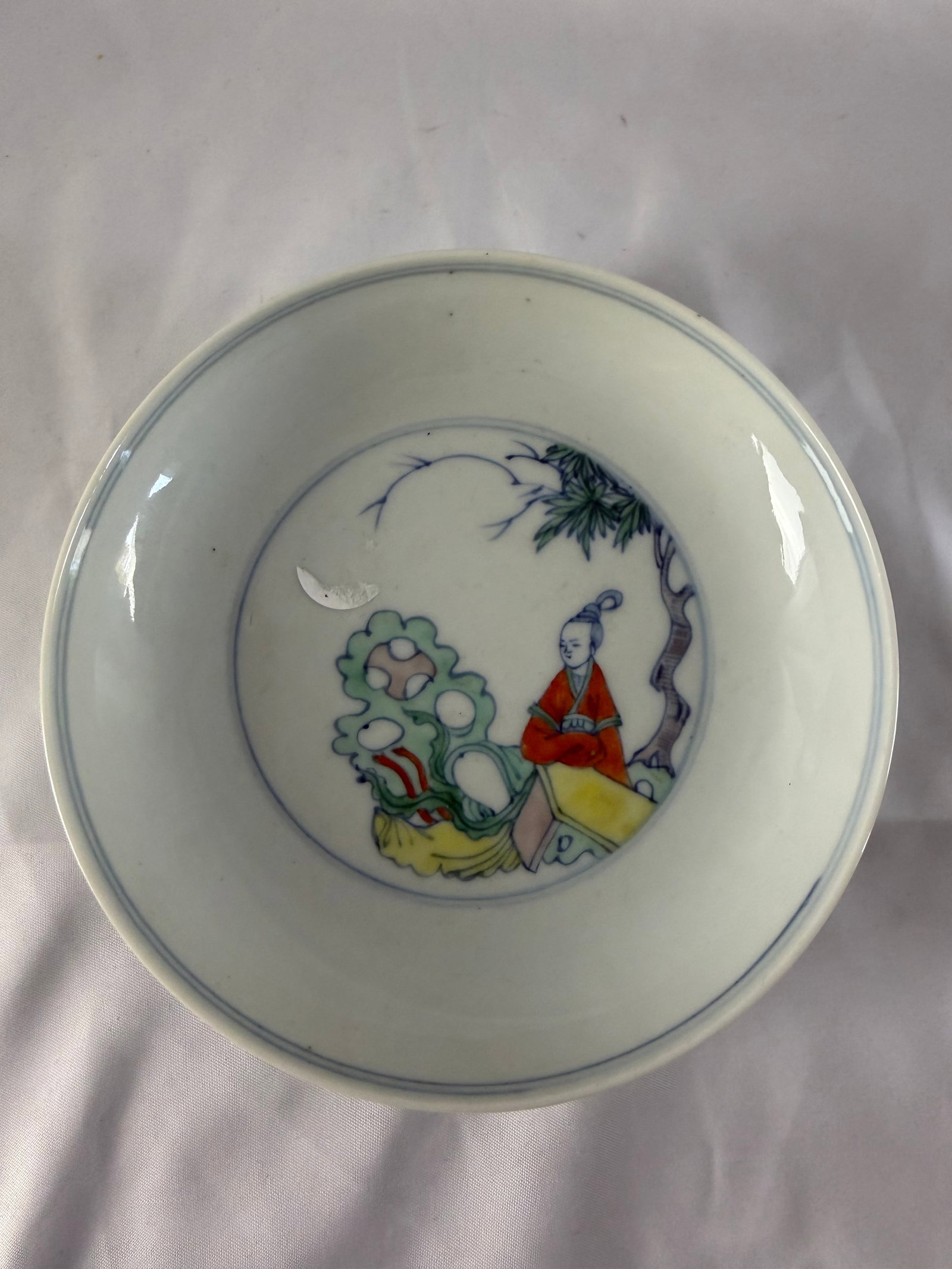 Chinese blue and white with famille rose lady plate China characters mark: Size: 6.5 inches/ 17.5cm. Provenance: From Media PA collector. We can offer Affordable, Reliable packing and shipping to all over the world for most items, generally save 10% than most shipper or more