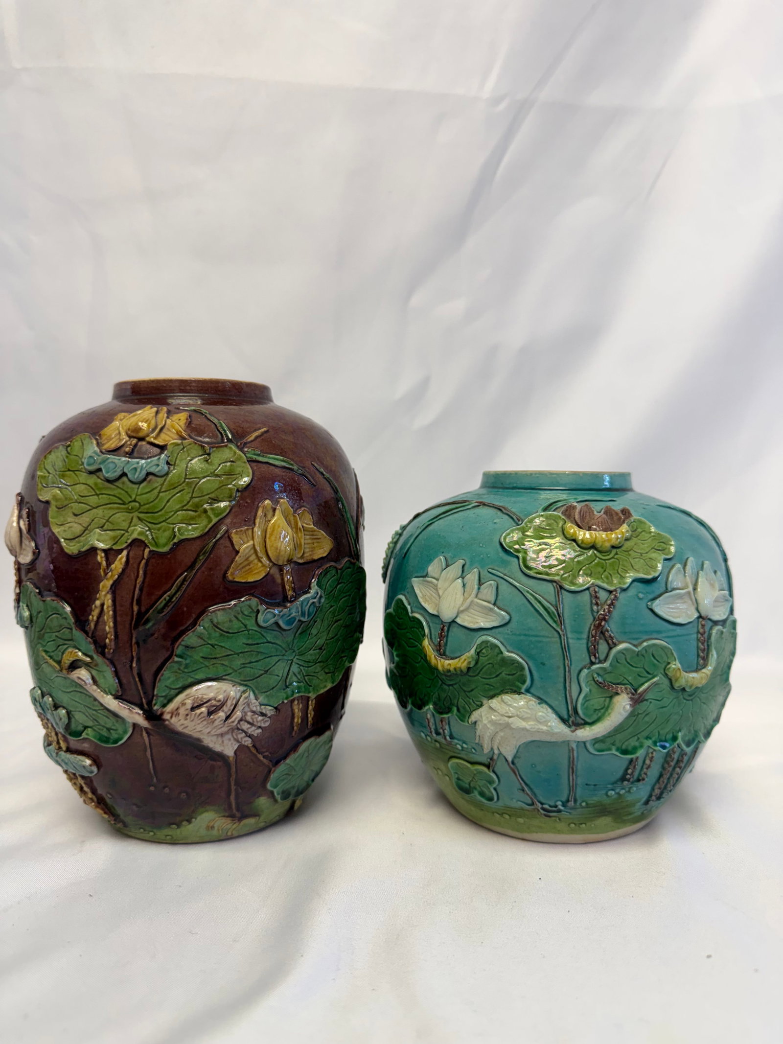 Set Of 2 Chinese Sculpture Enameled Famille Rose Porcelain China Jars (1 of 9)