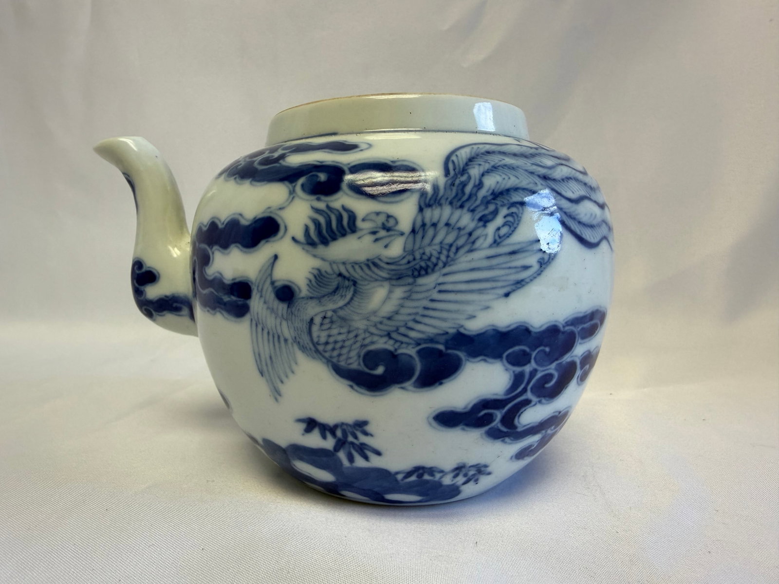 Chinese Antique Vietnamese Blue And White Phoenix Teapot Mark No Lid (1 of 10)
