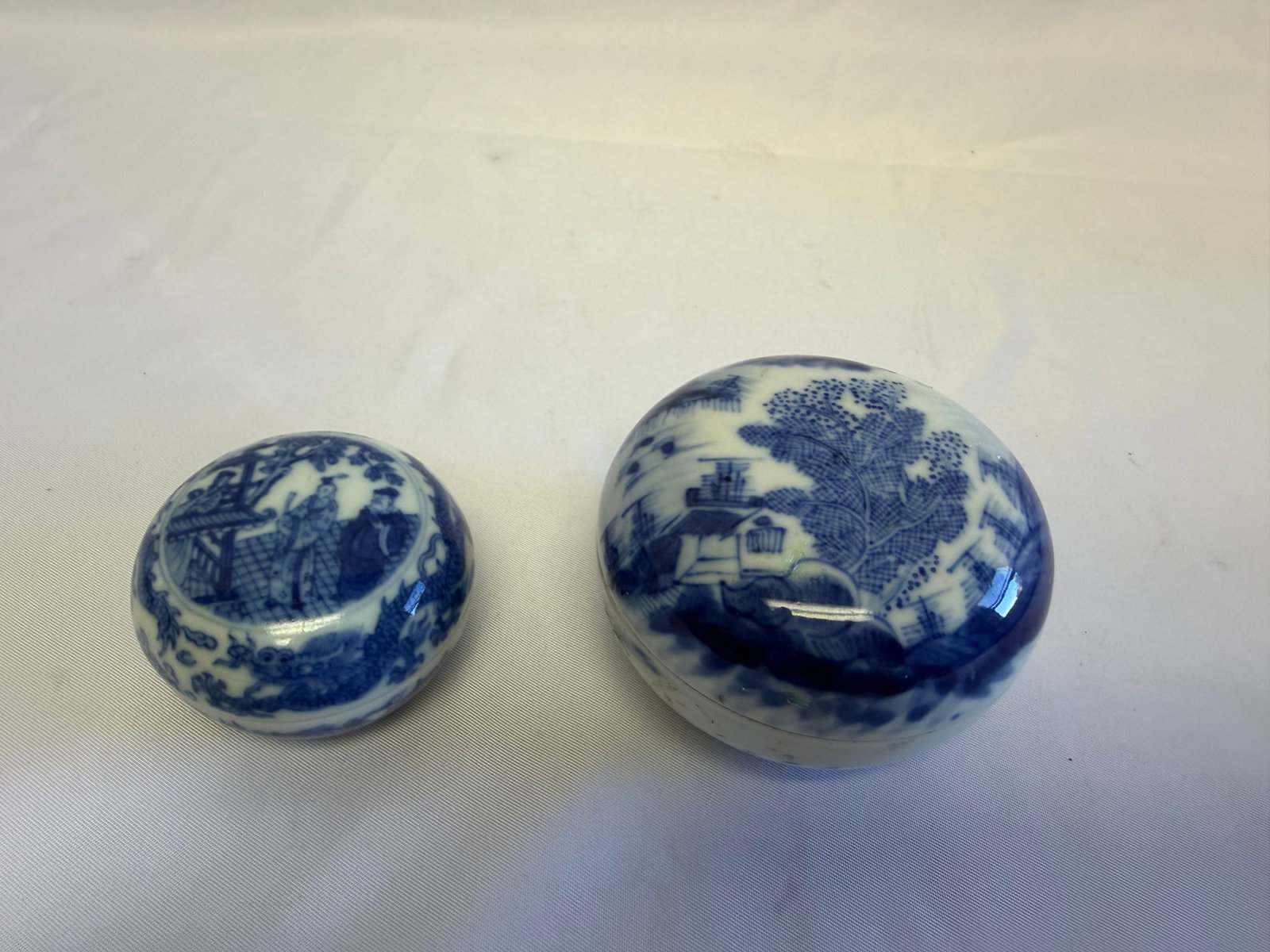 Set Of 2 Chinese Blue And White Porcelain China Ink Boxes (1 of 4)