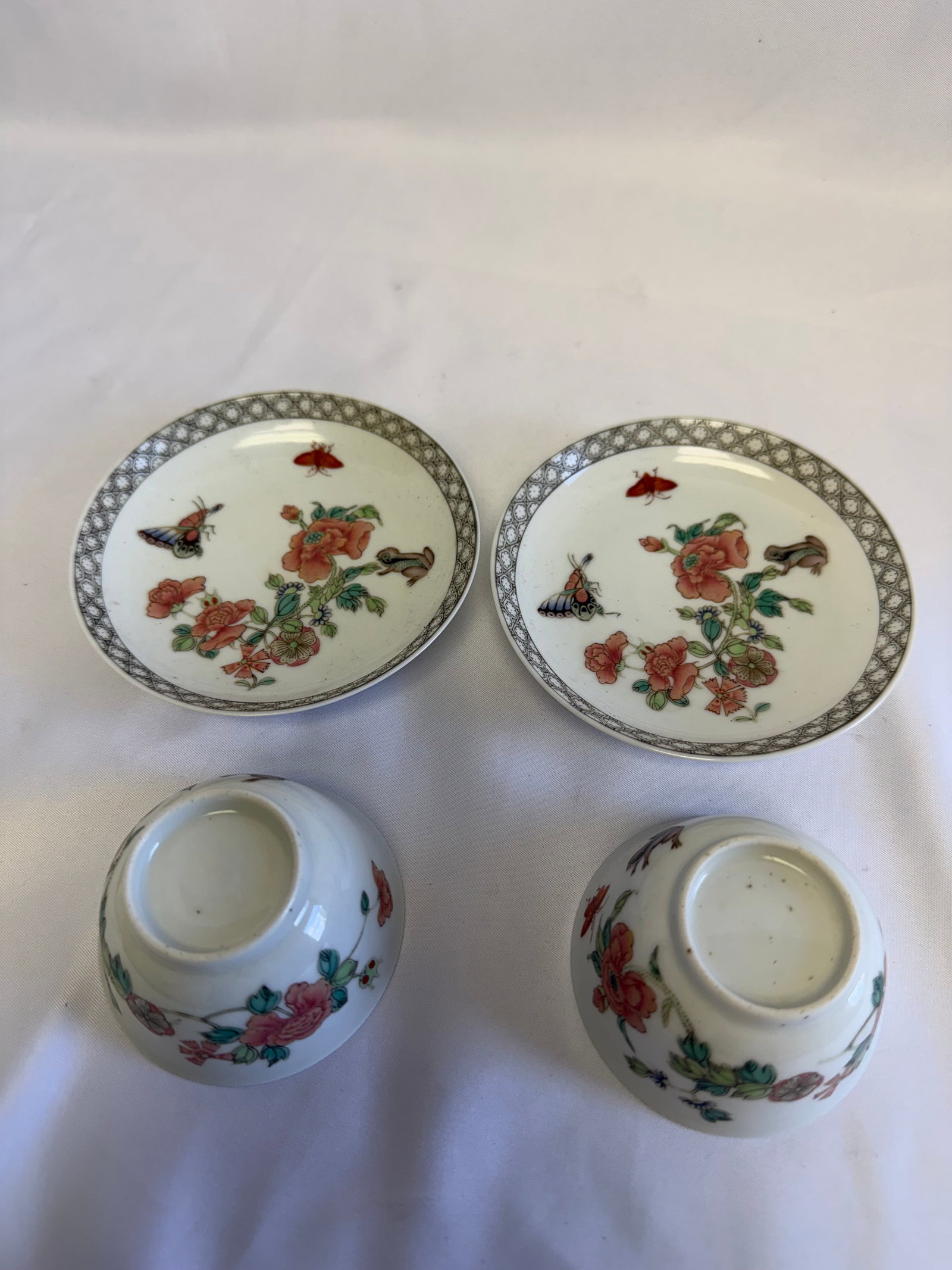 Pair Of Chinese Export Enameled Famille Rose Porcelain China Egg Shell Cups & Saucers: Size: 4 inch. Provenance: From Dover DE collector. Preview Day: Preview open On Jun 13th Sat 10AM-4 PM, welcome. We can offer Affordable, Reliable packing and shipping to all over the world for most i